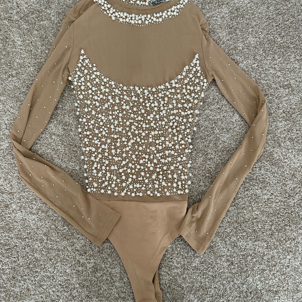 🌟SALE🌟NWOT PEARL BODYSUIT